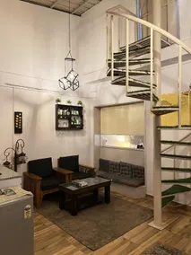 Entire 1BHK Penthouse with Private Terrace 4th Flr - Image 4