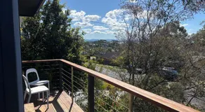 Shack No. 5 A Quirky, Retro Beach Escape in Jervis Bay! - Image 5