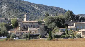 Gite \"le bagnol\" Et hjørne af paradis i Provence beliggende i en del af huset - Image 3
