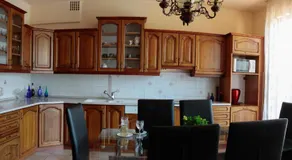 Nyirfa Apartmanház - Image 5