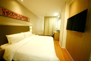 Hanting Hotel Weifang Kite Square Taihua City - Image 3
