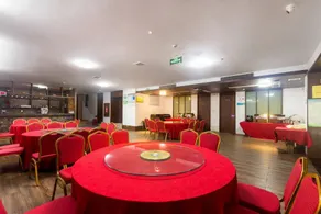Tianyi Boutique Hotel (Baoting Qixian Square) - Image 2
