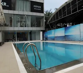 KR Inn Hotel & Convention Centre - Image 3