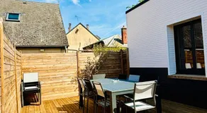 THE SHARE HOUSE - Image 4