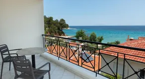 Ellinas Hotel - Image 5