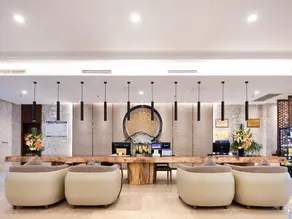 DREAMOON  HOTEL - Image 4