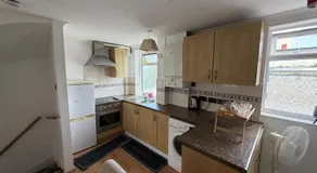 Duplex Sleeps 4 with Pets Allowed - Image 4