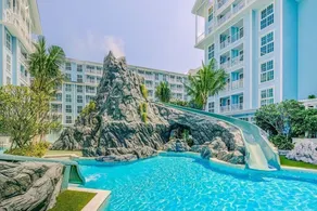 Grand Florida Beachfront Resort Jomtien Pattaya - Image 2
