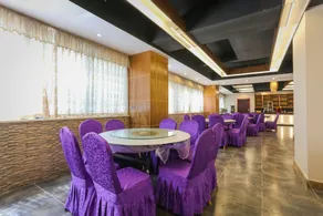 Ruijia Large Hotel Chengdu Airport - Image 4