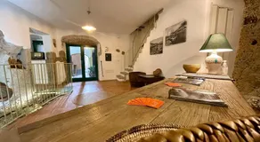 Sardinian Gallery Fonte - Image 4