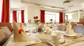 Boutique Hotel zur Post - Image 2
