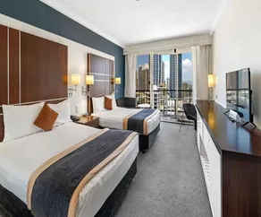 Hotel Apartments on 22 View Avenue, Surfers Paradise - Image 2