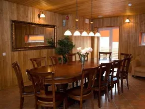 Ugandi Hotel - Image 3