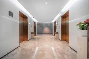 Atour Hotel Nantong Central South BRICS - Image 4