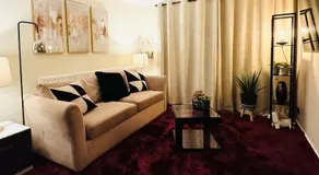 Hollybush House - Image 2