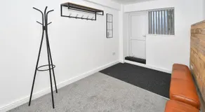 Hanford Apartments - Image 3