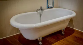 Serviced Apartments Macclesfield - Image 3