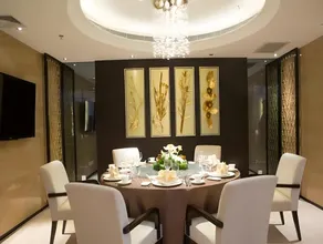 Grand Mercure Urumqi Hualing Hotel - Image 4
