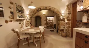 ARETOUSA Private Village Suite - Image 4
