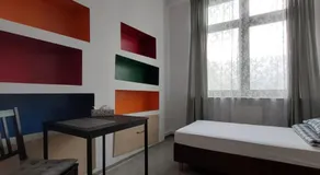 Pinto Guest Rooms - Image 5