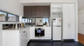 Trendy Burwood Lifestyle and Location with parking - Image 5