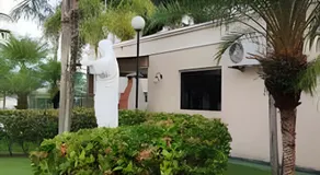 Apto Completo com Conforto e Lazer em Maceió - Image 3