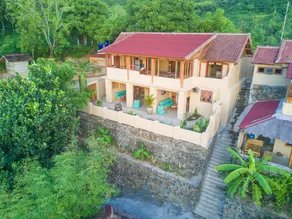 Bruces Hideout Villa - Image 5
