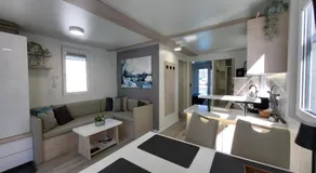 Floating House Marina Pearl - Image 2