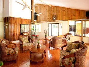 Chez Marston - Image 3