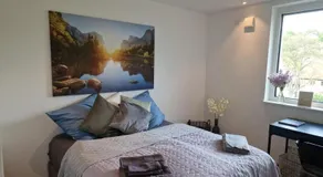 Stadtnahes Gästezimmer Im Penthouse - Image 1