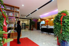 Yueyi Hotel (Huaihua Sports Center) - Image 2