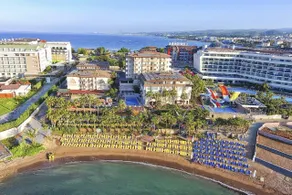 Land of Paradise Beach Hotel - Image 2