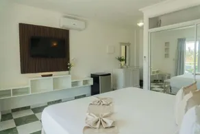 Green Coast Hotel - Image 2