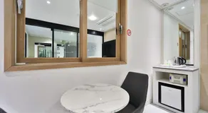 Time Hotel - Image 4