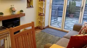 Hundefreundliches Lärchenhäuschen im wunderschönen ländlichen Dorf Ruston - Image 3