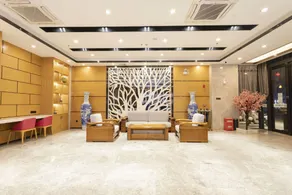 Elf International Hotel (Yulin Rongxian South Bus Station Branch) - Image 3