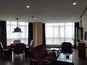 Business Hotel (Luqiao Airport Branch) - Image 4
