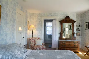 HARBOR HILL HOUSE - Image 2
