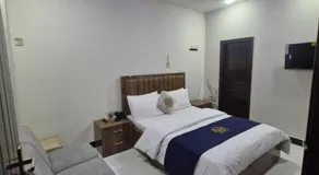 MZ HOTELS & Restaurant - Image 2