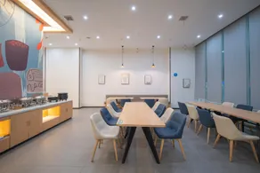 Cloud-based smart hotel (Yichun High-speed Railway Station Wanda Branch) - Image 5
