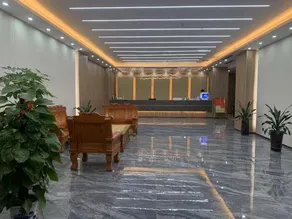 Huayue Hotel - Image 4