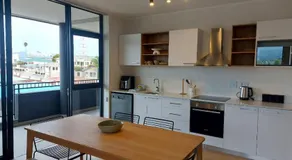 308 The Meadows Luxury Deluxe - Image 3