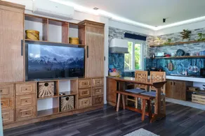 Balai Isla Entire Hilltop Home - Image 4