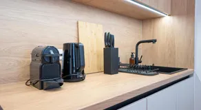 Elegant studio with king-size bed Self check-in - Image 5
