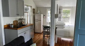 Bar Harbor Cottages & Suites - Image 4