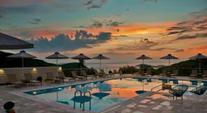 The View Hotel Perdika - Image 2