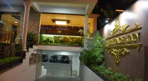 Heritage Inn - Image 4