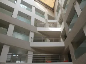 Avalon Courtyard - Image 5