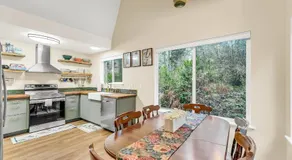 Dogwood Place - Image 4
