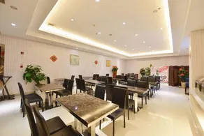 Chaohu Pinshang Holiday Hotel - Image 4